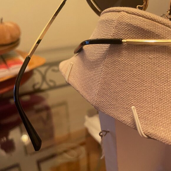 Isla Undercover Sunglasses - Picture 4 of 5